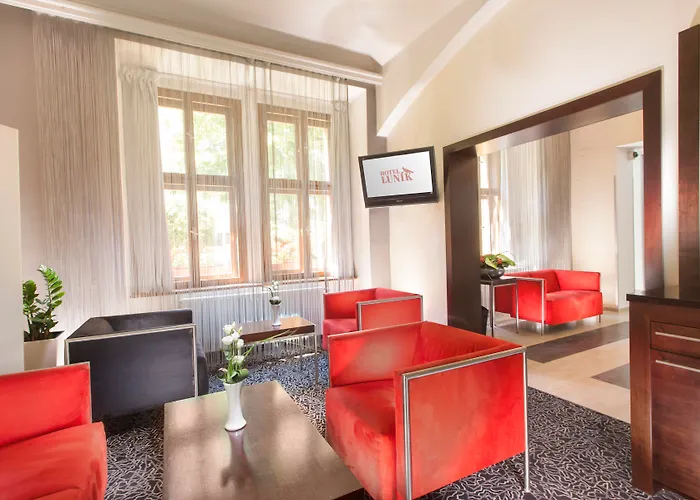 Hotel Lunik